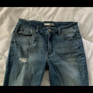 Kancan distressed skinny jeans